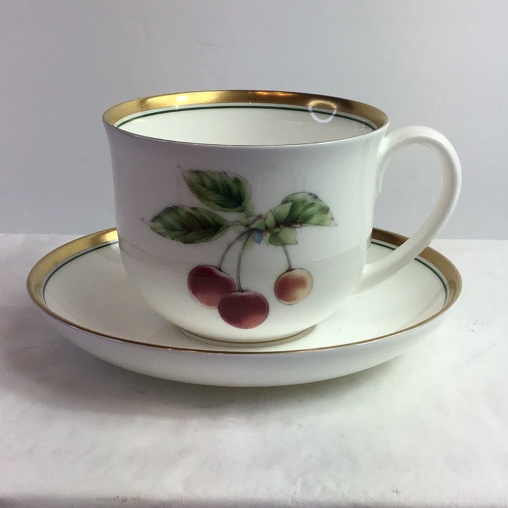 Nikko Demitasse / teacup & saucer
